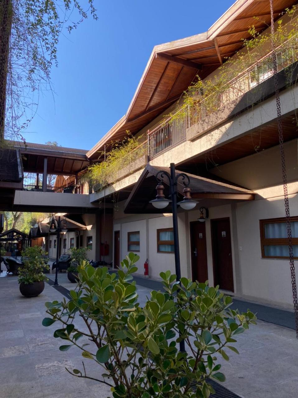 Hotel Aromas De Penedo 佩尼多 外观 照片